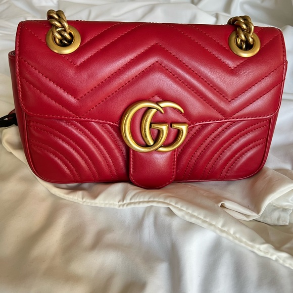Gucci GG Marmont Mini Shoulder Handbag - Picture 6 of 15